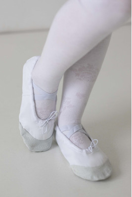 Дитячі білі балетки